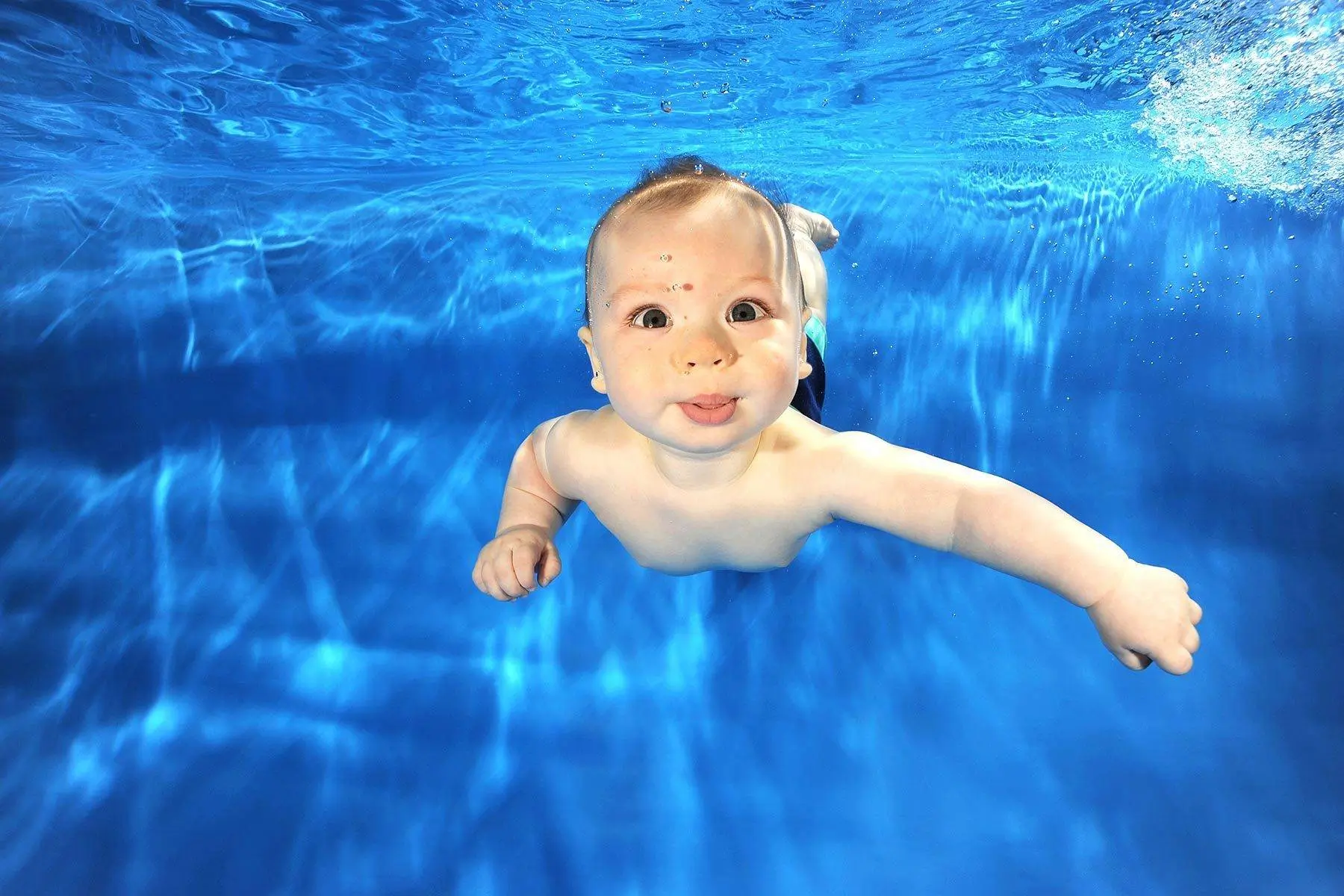 Aqua Bebe Phoenix Swim - cursuri inot bebelusi